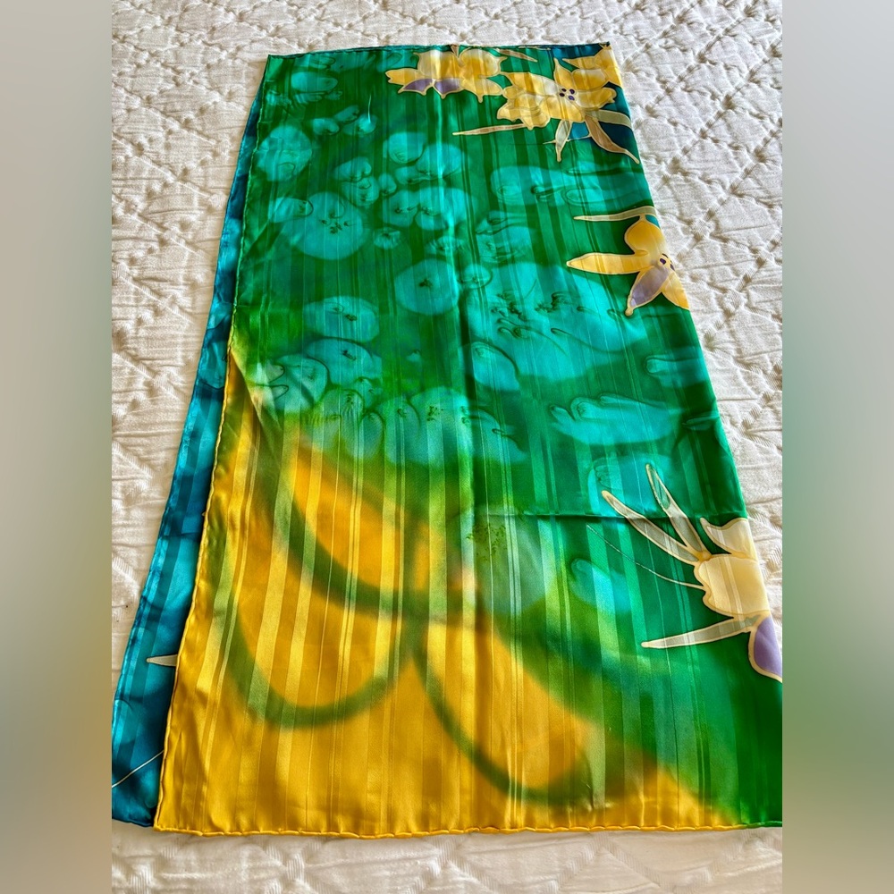 Hand-painted, Hand Rolled 100% Silk Scarf‎ Tropical, Floral, Luxury 34”x34” - Picture 7 of 7